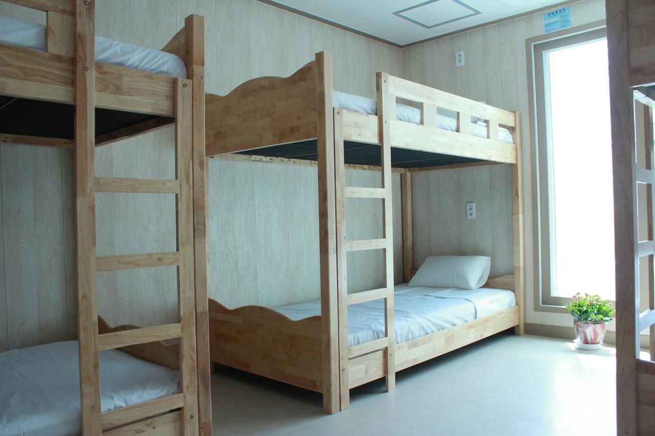 One Percent Hostel Jeonju Exterior photo