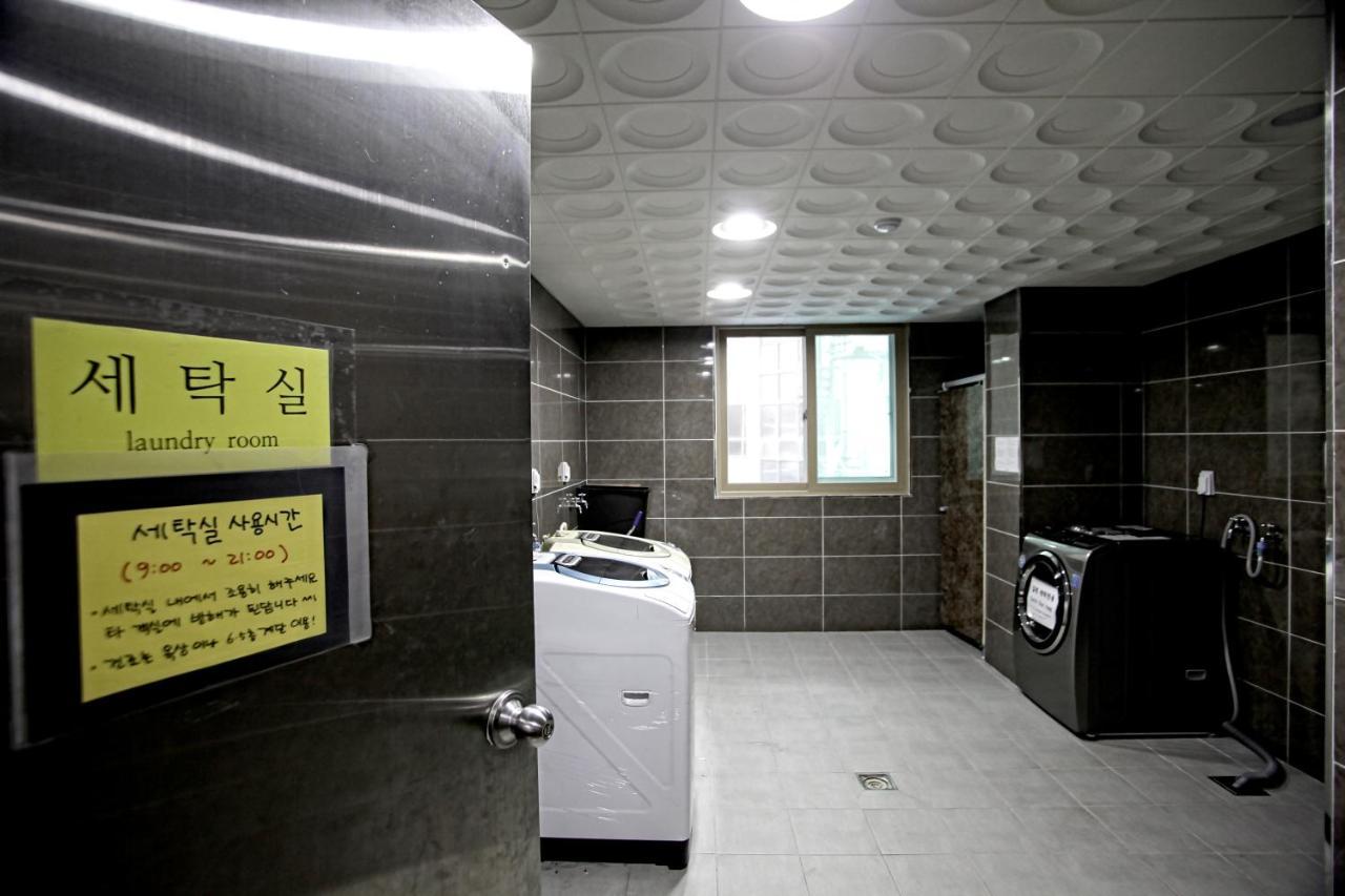 One Percent Hostel Jeonju Exterior photo
