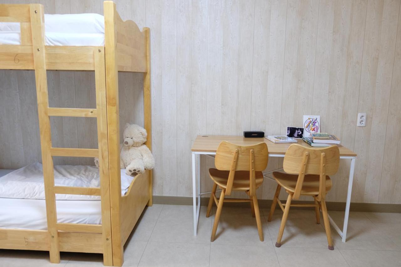 One Percent Hostel Jeonju Exterior photo